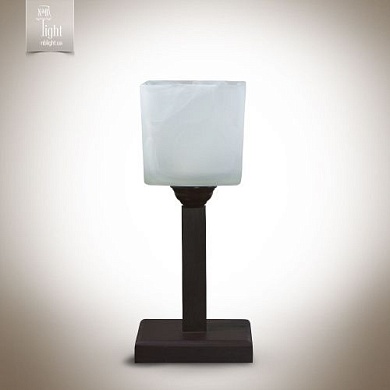 Настольная лампа 19100 Венге глянец Квадро большое Белый